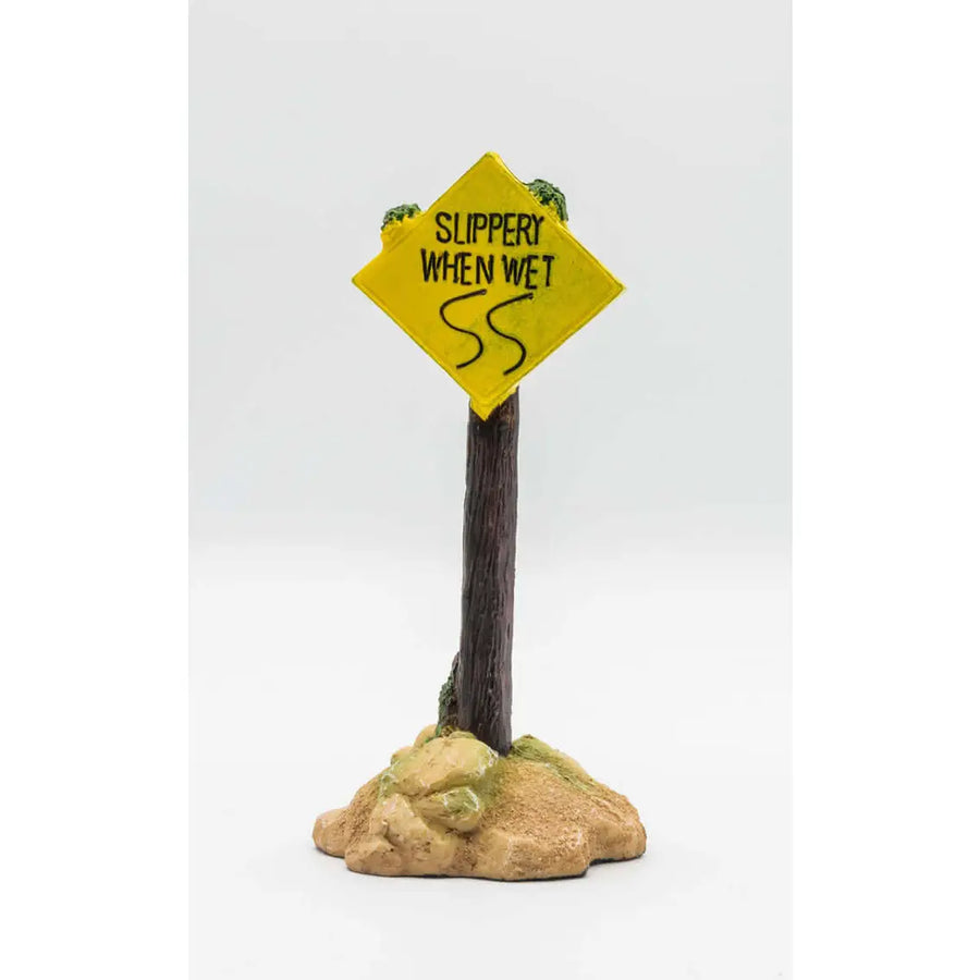 Buy AquaSpectra Road Sign 7.6x6.5x15.5cm (1DA364) Online at £5.79 from Reptile Centre